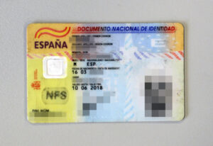 FOTOCOPIAR O ESCANEJAR EL NOSTRE DNI